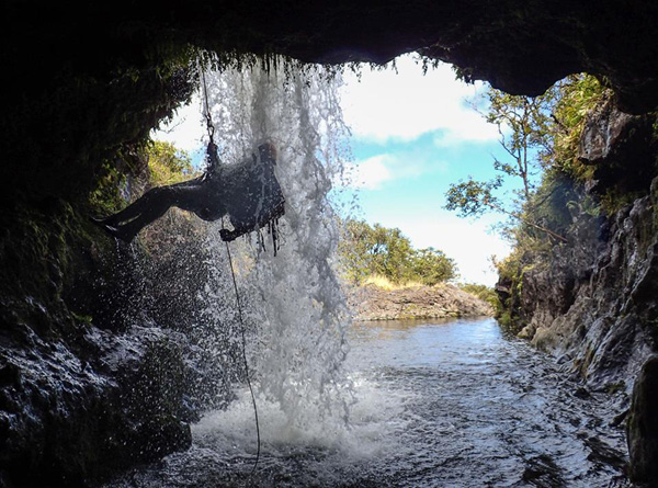 File:Emerald Canyon pic1.jpg