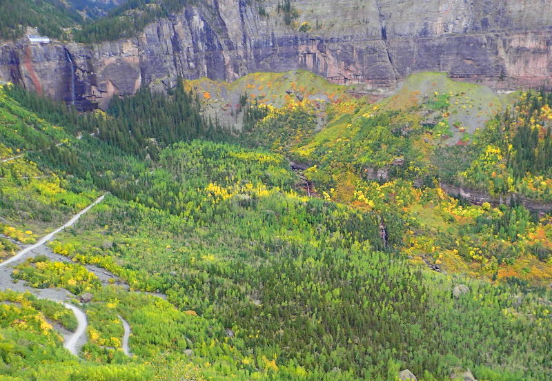 File:Bridal Veil Creek (Lower) 001.jpg