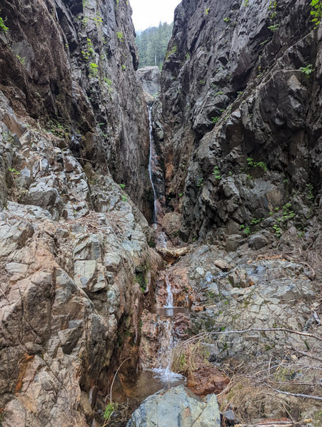 File:Glacial Gulch.jpg