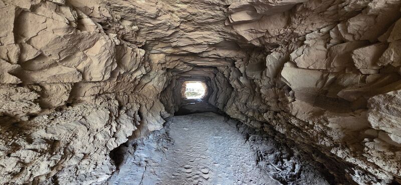 File:Hidden Canyon (CNM) pic002.jpg