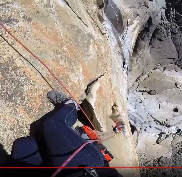 File:Yosemite Falls (Upper) R4 ledge.jpg