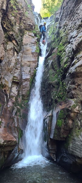 File:Cataract Creek (Silverton) pic004.jpg