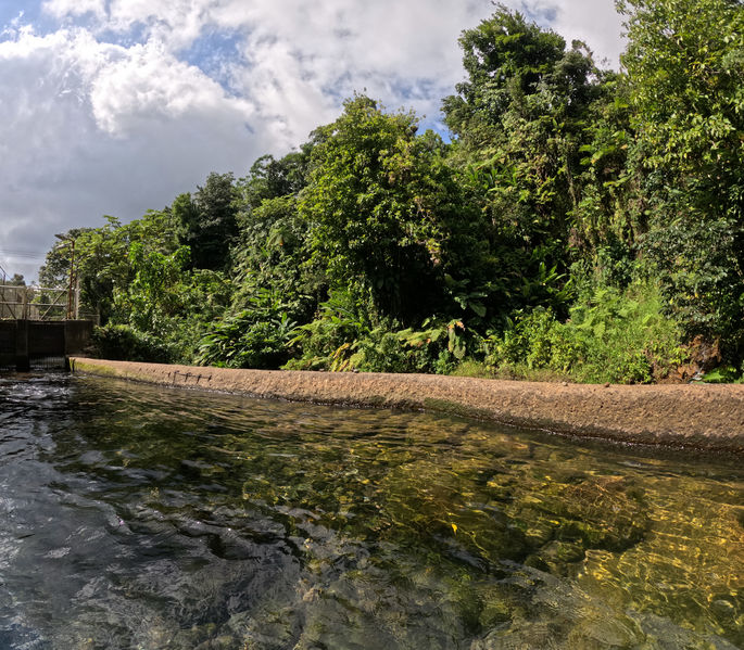 File:Titou Gorge (Upper) dam.jpg