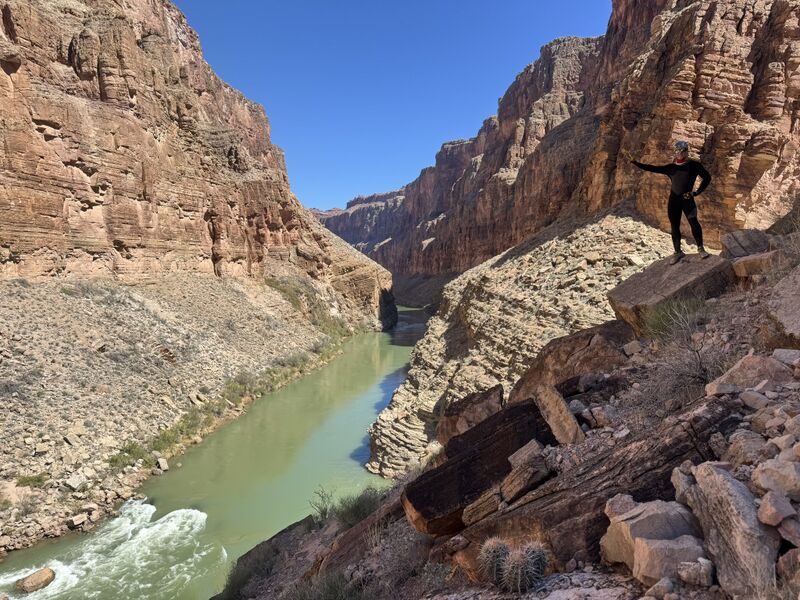 File:Matkatamiba Mauv Narrows abovetherapid.jpg