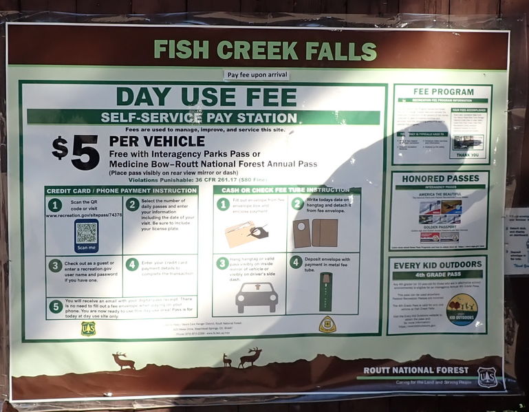 File:Fish Creek (Steamboat Springs) pic1.jpg