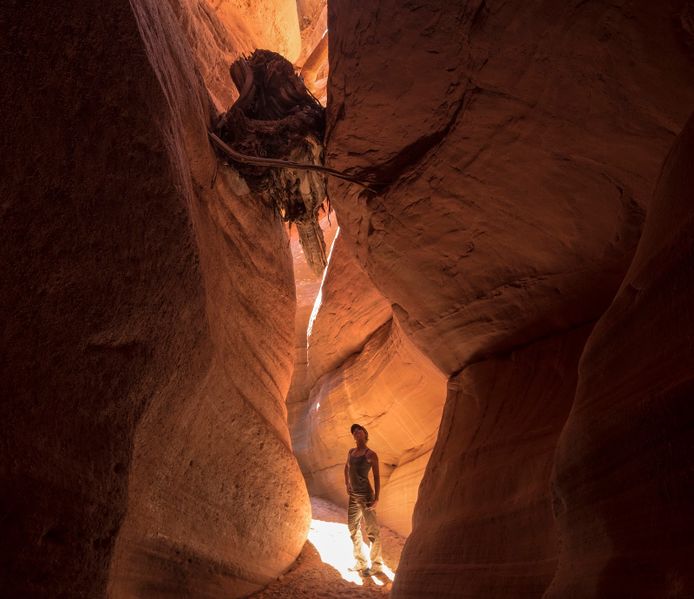 File:Red Canyon (Peek-a-Boo Canyon) Banner.jpg