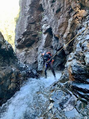 Gleniffer Canyon at 15.5 ML