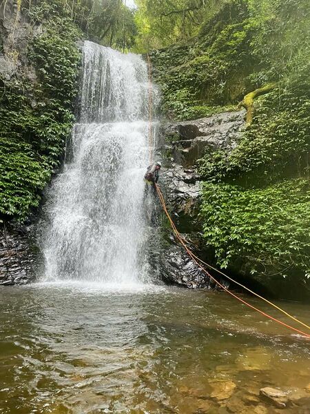 File:McKenzie (Gloucester Tops) pic4.jpg