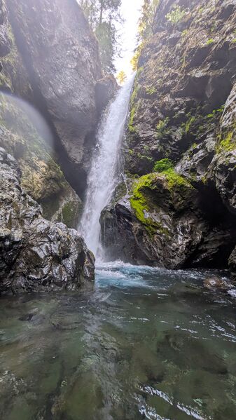 File:Lena Creek R3.jpeg