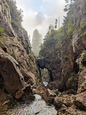Weeden Canyon Banner.jpg