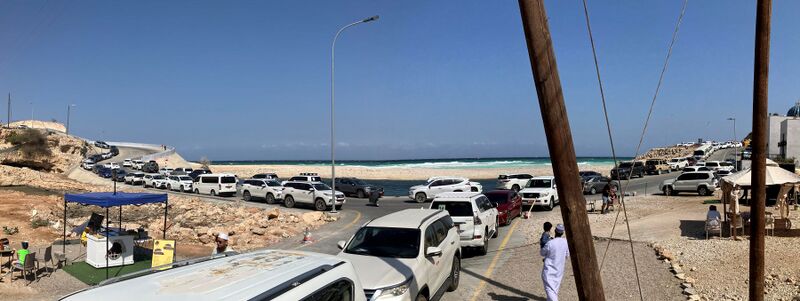 File:Shab parking2.jpg