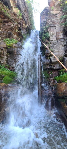 File:Cataract Creek (Silverton) pic009.jpg