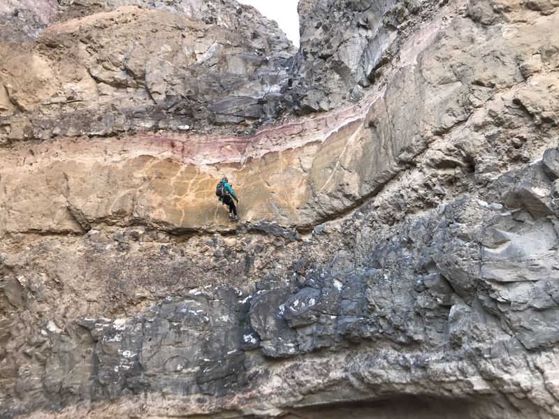 File:Rainbow Canyon 4.jpg