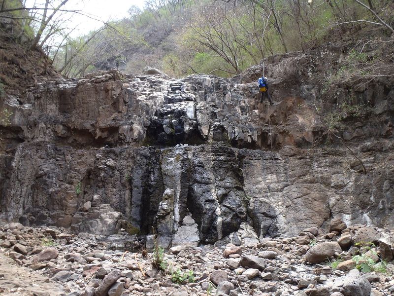 File:Cañon Pajaritos SR R7.jpg