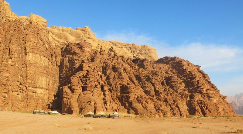 File:Khazali desertcamp.jpg