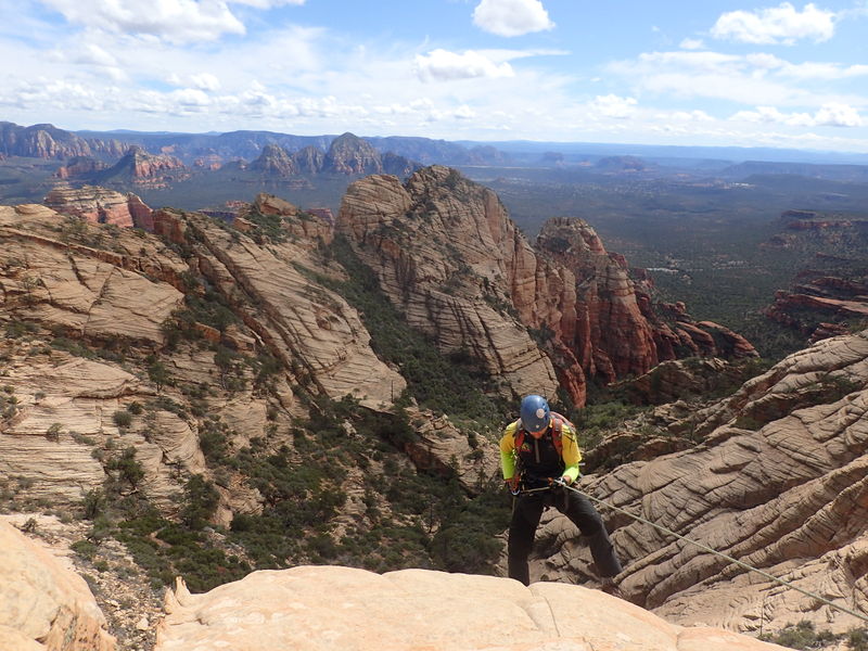 File:Grizzly Canyon (Sedona) Banner.jpg