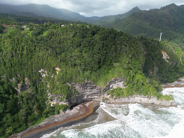 Cascade Cyrique Banner.jpg