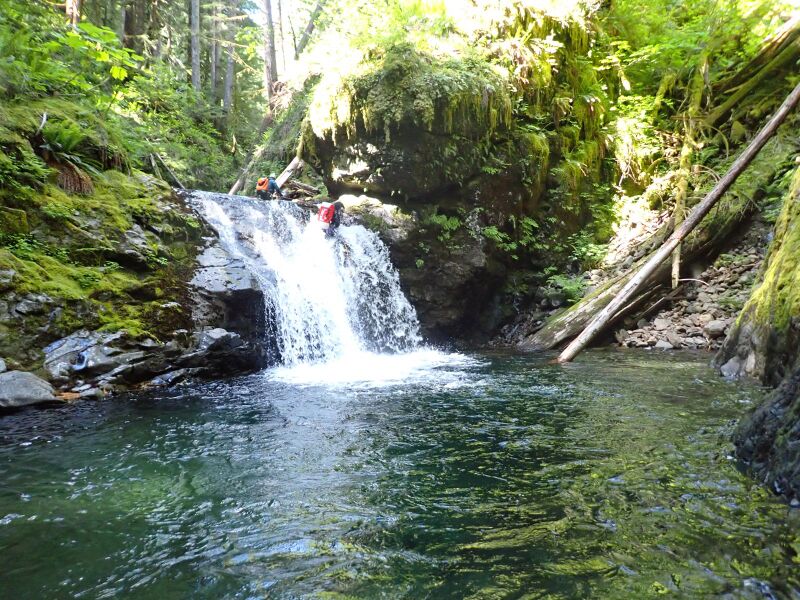 File:Cougar Creek R6.jpg