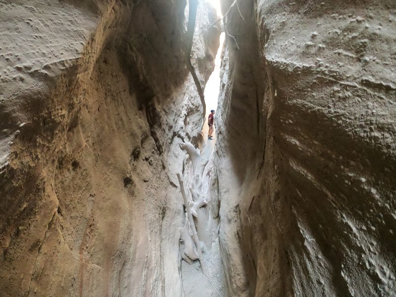 File:Never Again Canyon 2.jpg