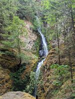 Hole-in-the-Wall Falls-20230806062914 pic.jpg