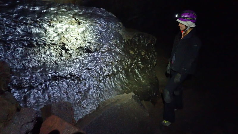 File:Ape Cave pics3.jpg
