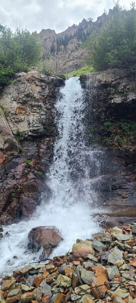File:Iron Mountain Creek pic005.jpg