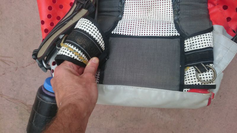 File:Rodcle Racer wstraps.jpg