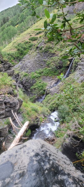 File:Iron Mountain Creek pic015.jpg