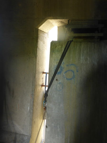 File:Pine Valley Bridge anchor.jpg