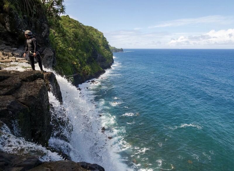 File:Sunny D Canyon coastwaterfall.jpg