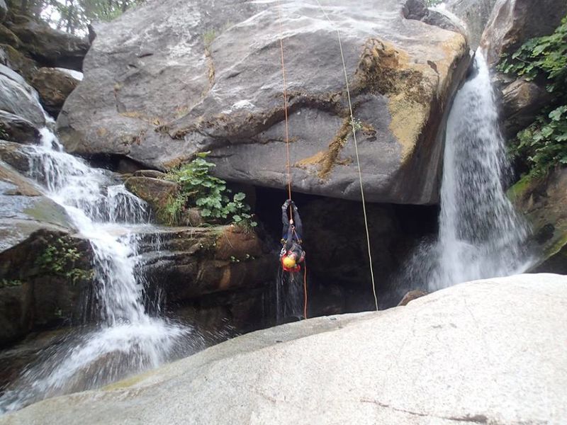 File:Rock Creek (California Sierras)-20180621023709 pic.jpg