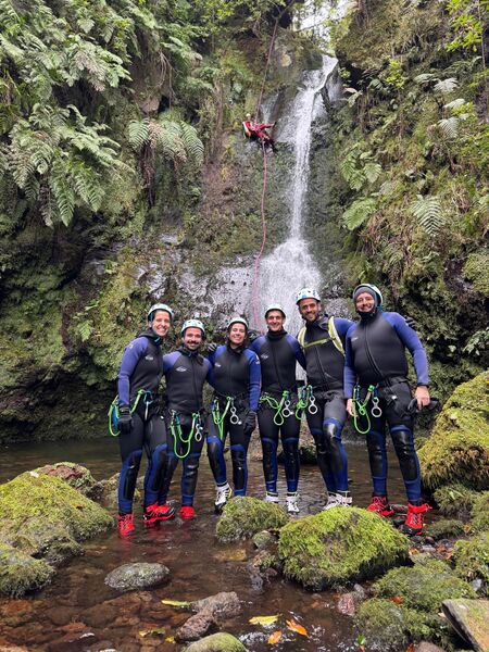 File:Camisa Banner.jpg