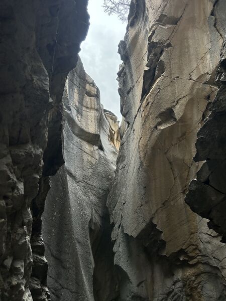 File:The Gorge pic1.jpg