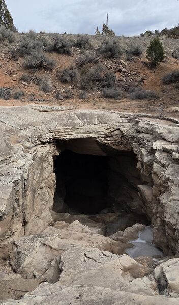 File:Hidden Canyon (CNM) pic001.jpg