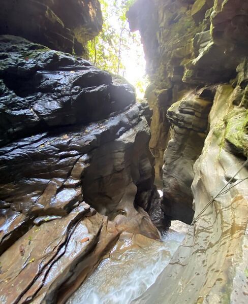 File:Empalme Canyon rappelflow.jpg