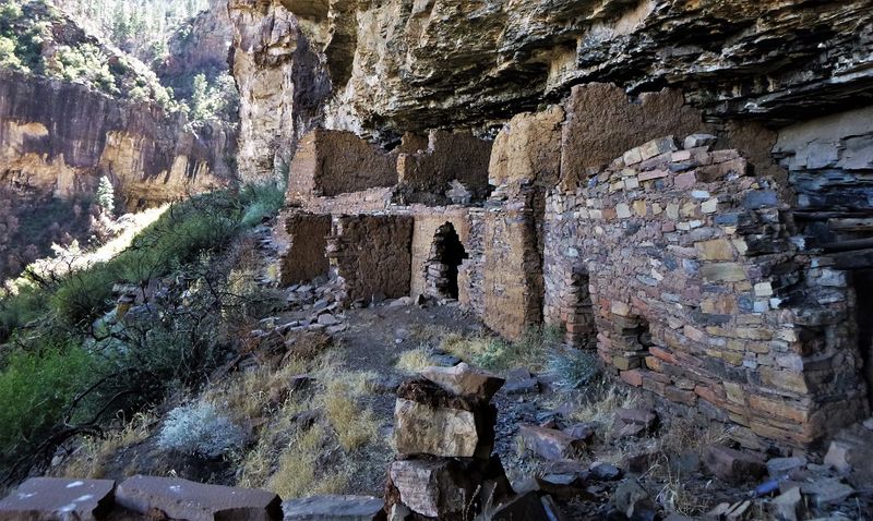 File:Pueblo Canyon Banner.jpg
