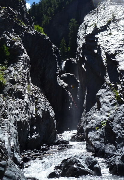 File:Bear Creek Canyon pic08.jpg