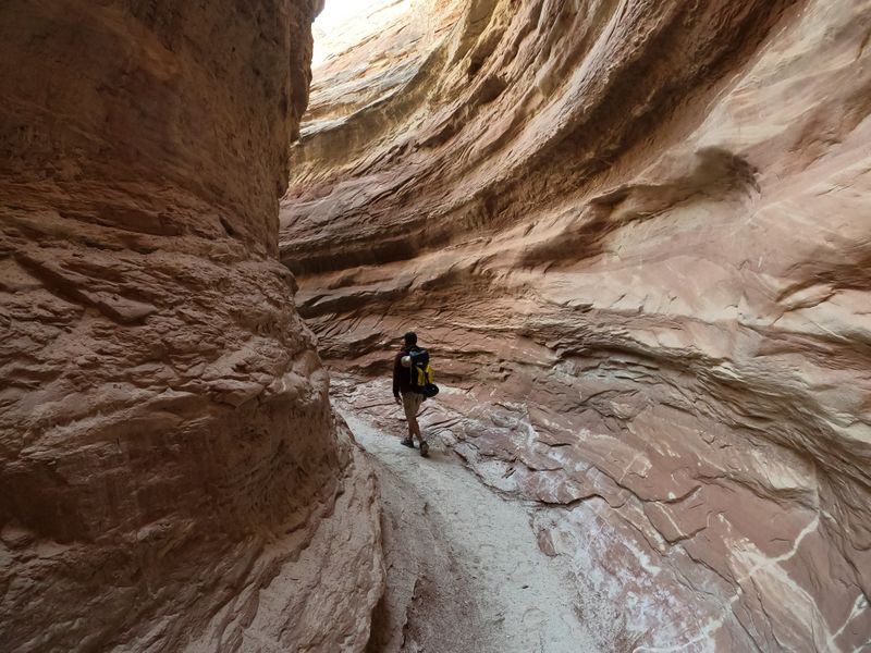 File:Never Again Canyon 4.jpg