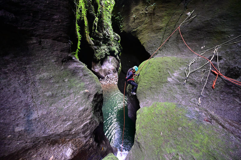 File:Titou Gorge (Middle) r6top.jpg