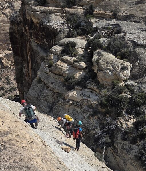 File:Showdown Canyon (Dinosaur) pic011.jpg