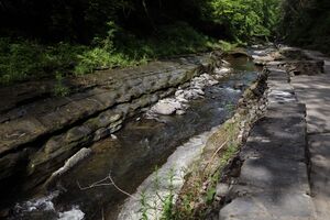 Glen Creek pic009.jpg