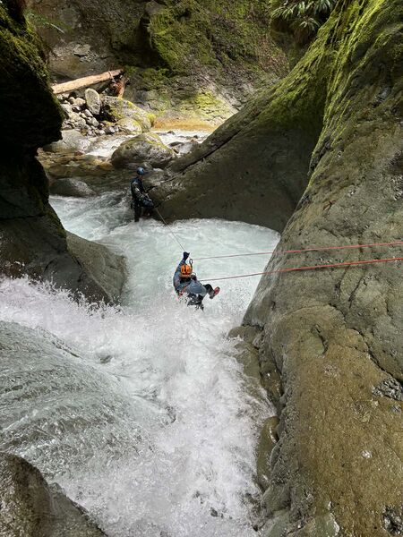 File:Att.uiOF3z7P eAhrg 7QDDhkt5kJnl0HOHA2W17HqxSr7U.jpeg