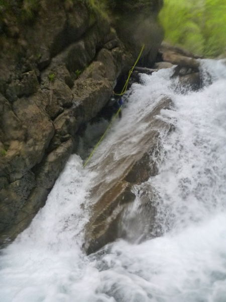 File:IP Barranco Inferior 1er Rappel.jpg