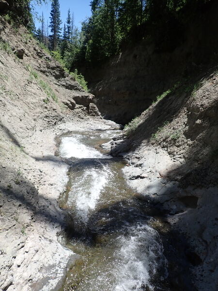 File:Hondo Creek pic05.jpg