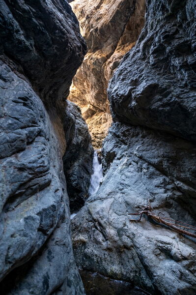 File:Zapata Creek Gorge pic010.jpg