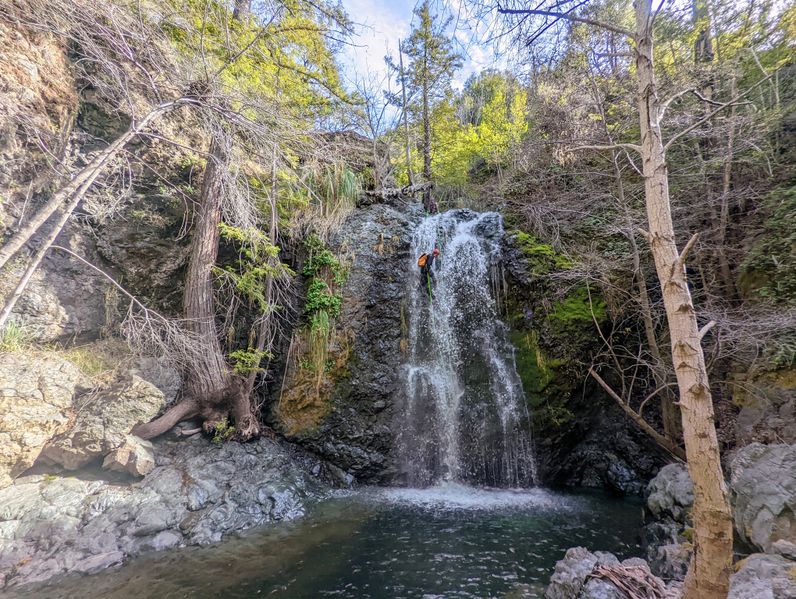 File:Alder Creek (Christmas Canyon) R2-b.jpg