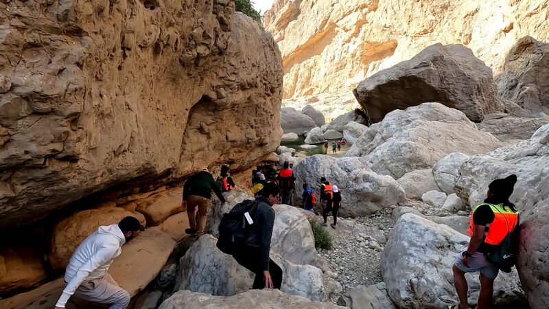 File:Bani Kahlid (Lower) group1.jpg