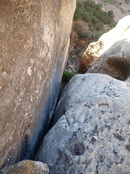 File:Inlaw Canyon pic011.jpg