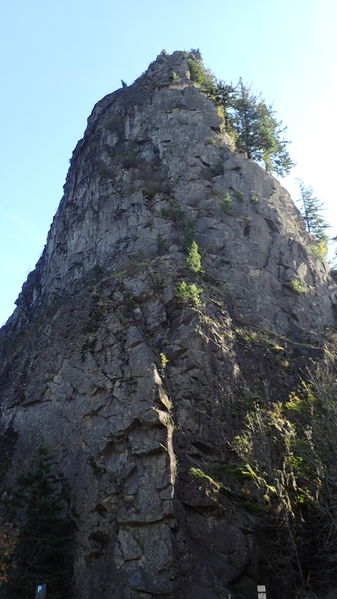 File:Beacon Rock north.jpg