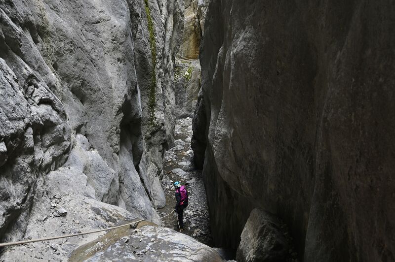 File:Morro Canyon morronarrows.jpg